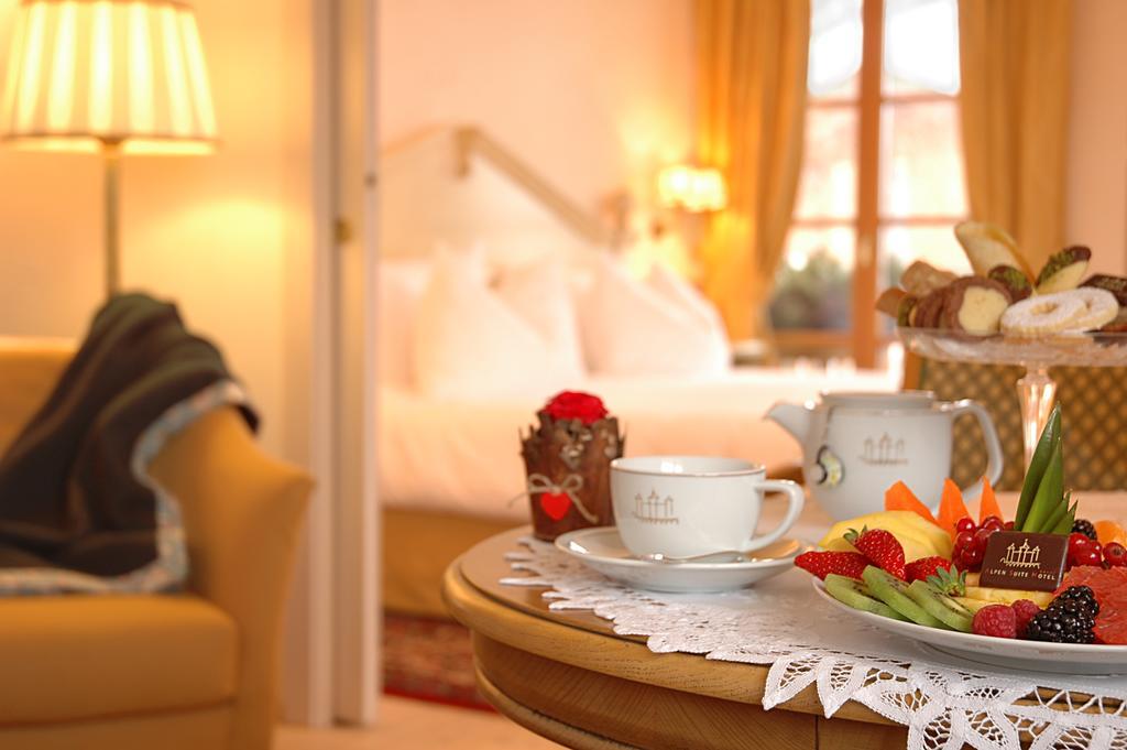 Alpen Suite Hotel Madonna di Campiglio Exterior photo